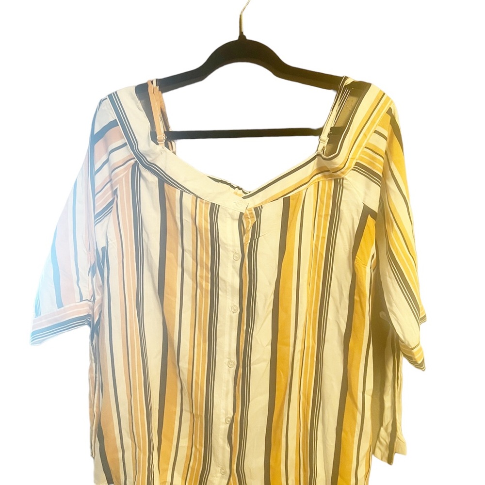 Blouse women’s stripped size XL